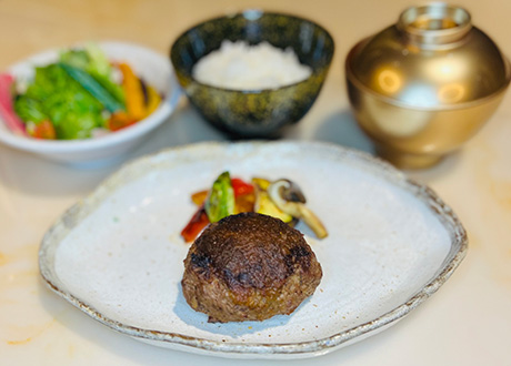 ハンバーグランチ